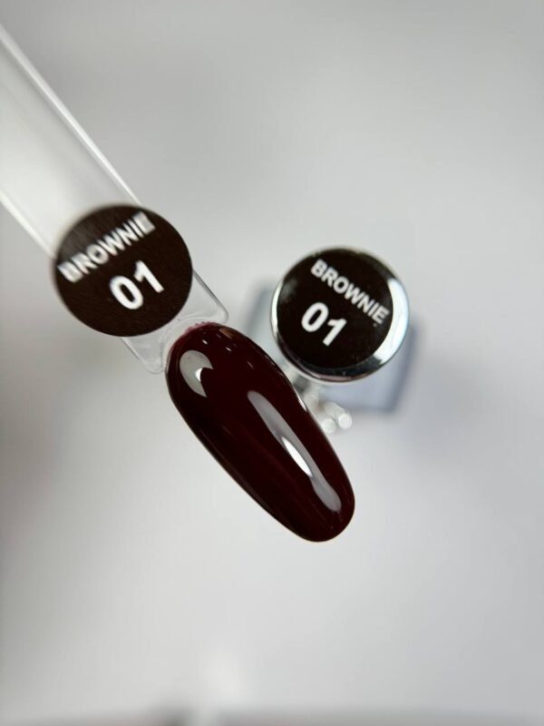 Esmalte semipermanente Brownie 01 10 ml - IB