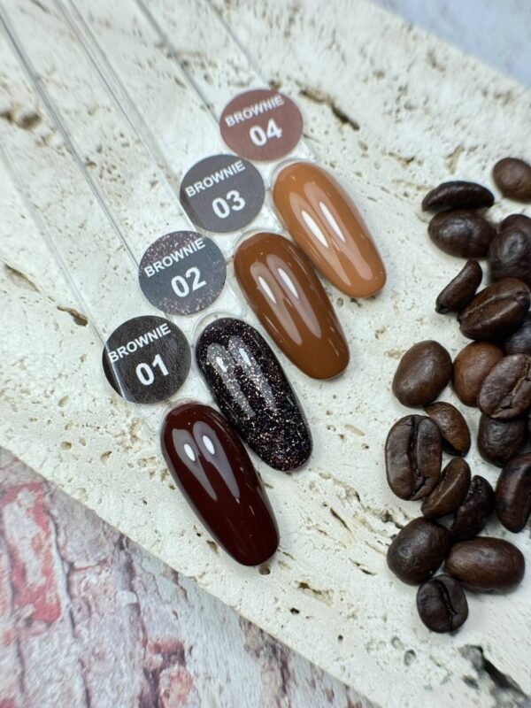 Esmalte semipermanente Brownie 01 10 ml - IB
